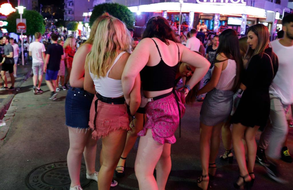 Po zmroku Magaluf tętni życiem