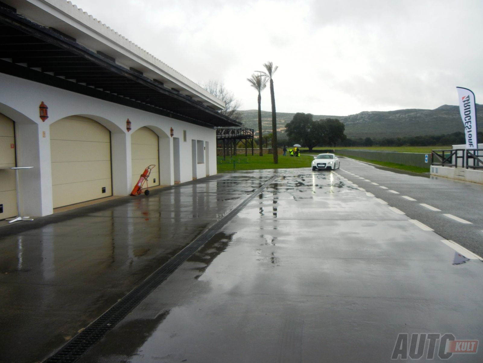 Test opon Bridgestone Potenza Adrenalin RE002 w Ascari Race Resort [galeria] 71