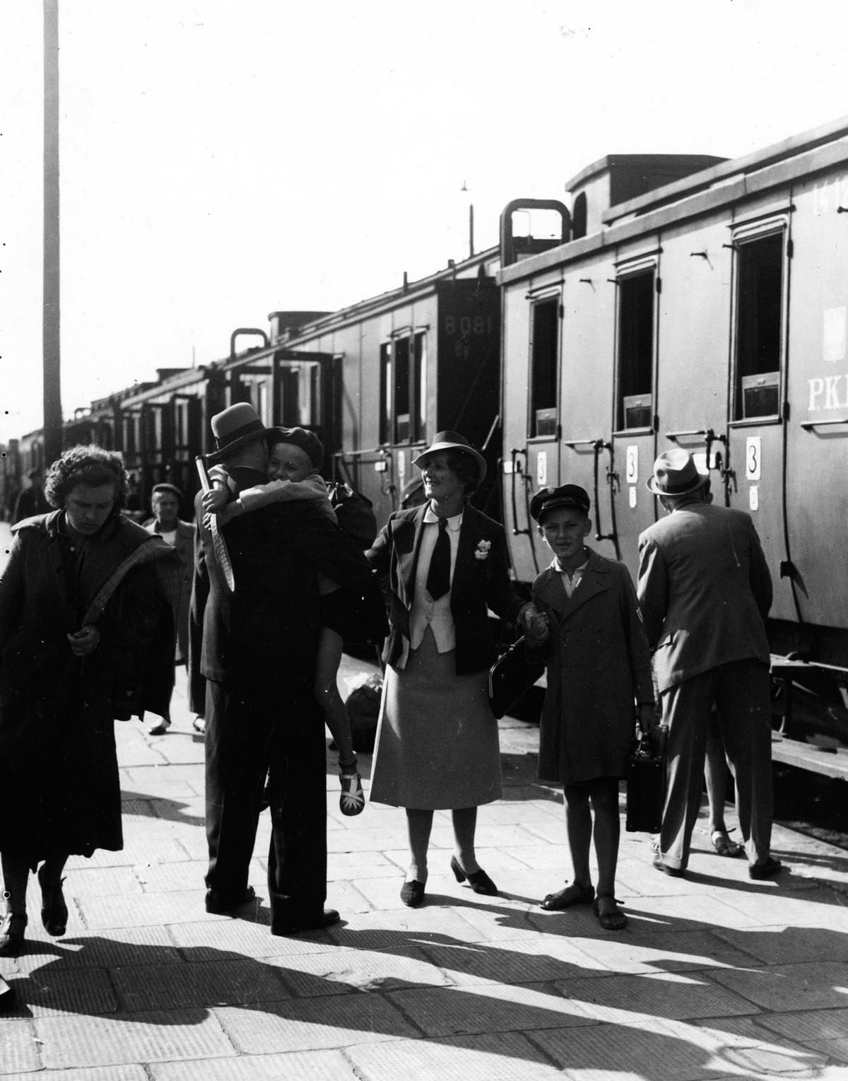 W 1937 roku PKP przewiozły aż 211 milionów pasażerów