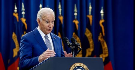 Ukraina w trudnej sytuacji. Biden o scenariuszu, który "byłby katastrofą"
