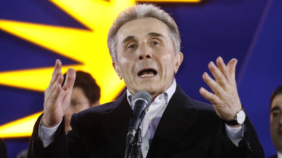 Parliamentary elections in Georgia
epa11685500 Founder of the Georgian Dream party and oligarch Bidzina Ivanishvili (C) speaks after exit poll results announcement in parliamentary elections, during celebrations at the Georgian Dream party headquarters in Tbilisi,Georgia, 26 October 2024. A total of 18 parties are participating in the parliamentary elections in Georgia. Three thousand, one hundred and eleven polling stations opened for the parliamentary elections, including 67 abroad. Voting abroad will be possible in 53 cities in 42 countries.  EPA/DAVID MDZINARISHVILI 
Dostawca: PAP/EPA.
DAVID MDZINARISHVILI
yellow, microphone