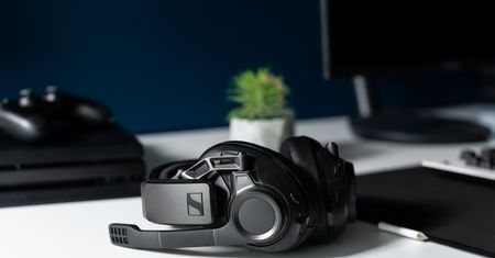 Sennheiser prezentuje GSP 670 – bezprzewodowe słuchawki dla graczy