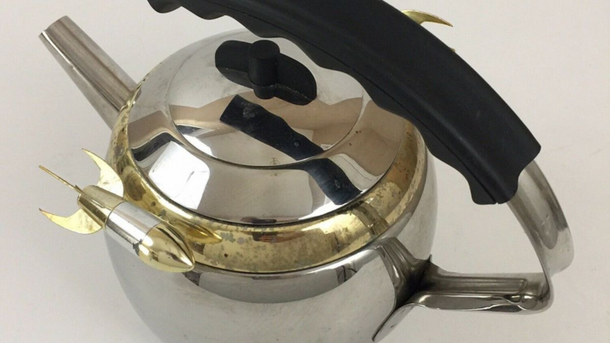 Rakietowy czajnik podbija Twittera. Internauci oszaleli na jego punkcie 1