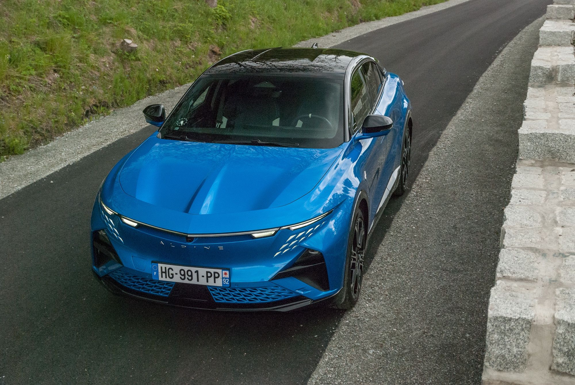 Alpine A390
