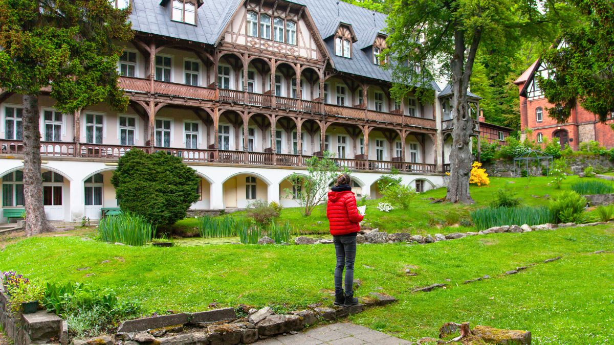 Kobieta w Międzygórzu