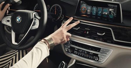 BMW rezygnuje z ciekawej funkcji. I tak z niej nie korzystaliście
