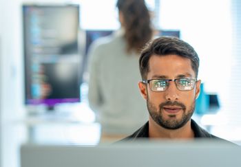 Rozwiąż krzyżówkę o bazach danych i programowaniu. Ile haseł odkryjesz?