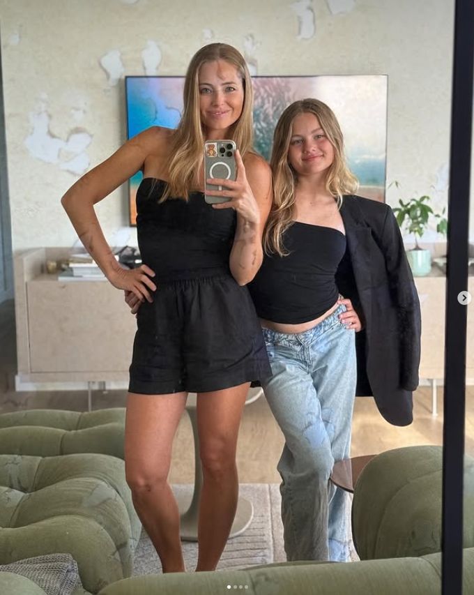 Agata Rubik z córkami 