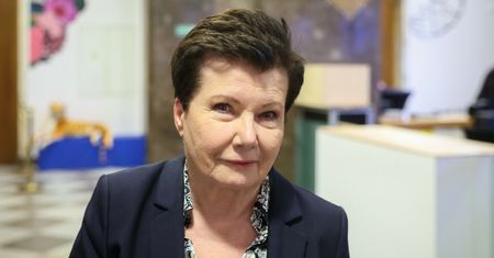 Tyle Gronkiewicz-Waltz dostaje emerytury. To jednak nie koniec