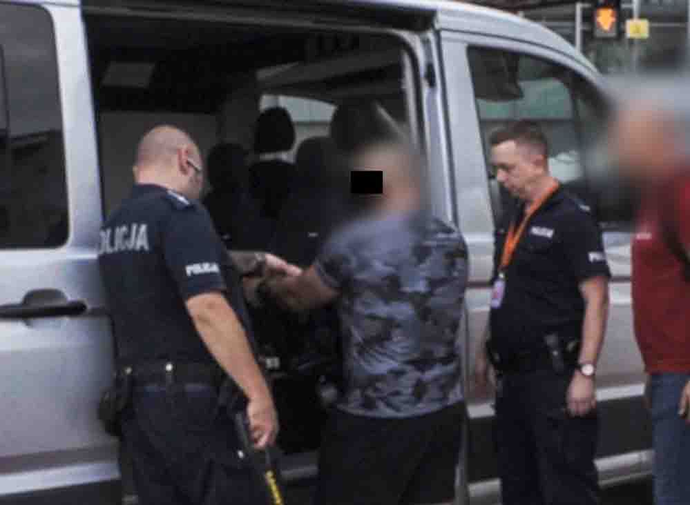 Zatrzymany 42-latek poszukiwany Europejskim Nakazem Aresztowania. Chodzi o kradzieże ciężarówek i paserstwo