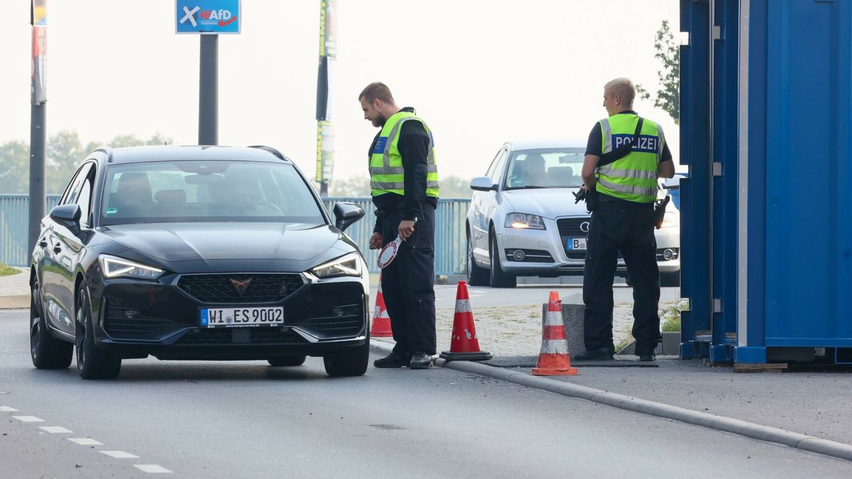 Niemieckie kontrole na granicy z Polsk?
Fot. Wojciech Olkusnik/East News, Slubice - Frankfurt n. Odra,19.09.2024. Niemcy rozszerzyly kontrole na granicach wszystkich panstw osciennych. Na granicy z Polska takie kontrole prowadzone sa od pazdziernika 2023 roku.
Wojciech Olkusnik
