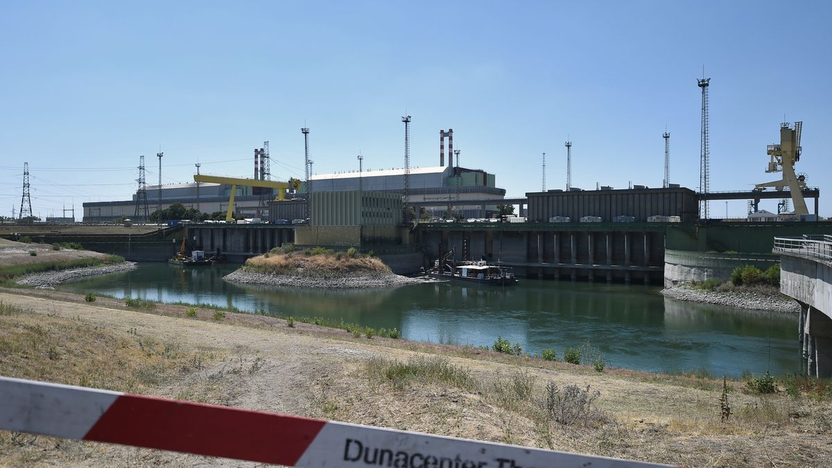 A general view of the Paks Nuclear Power Plant, its cooling river, and freshwater pumps during a guided tour in Paks, Hungary, on July 31, 2026. The power plant was forced to reduce capacity and is expected to shut down completely due to drought affecting the Danube. (Photo by Balint Szentgallay/NurPhoto via Getty Images)