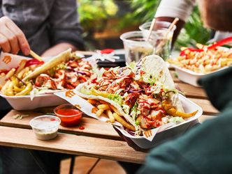 Podsumowanie wakacji 2023 w Polsce. Góry wolimy zimą. Wiemy to ze statystyk Pyszne.pl