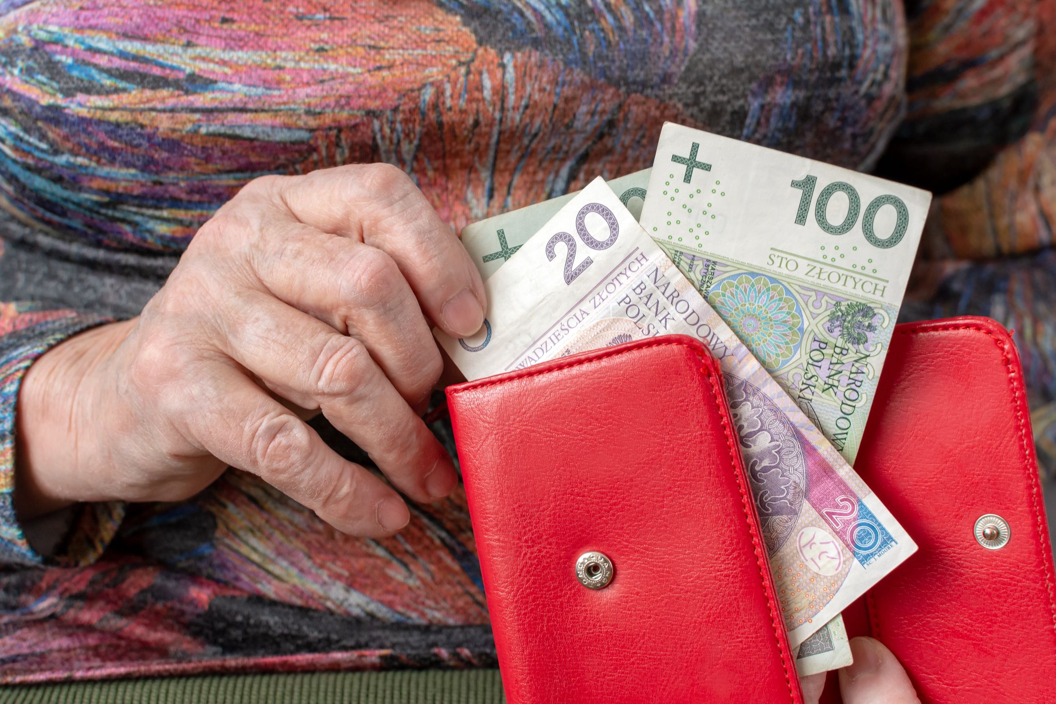 Niskie składki znajdują swoje odbicie w niskich emeryturach