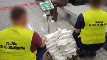 Khat na lotnisku w Krakowie. Dwie Izraelki wpadły ze 100 kg narkotyku