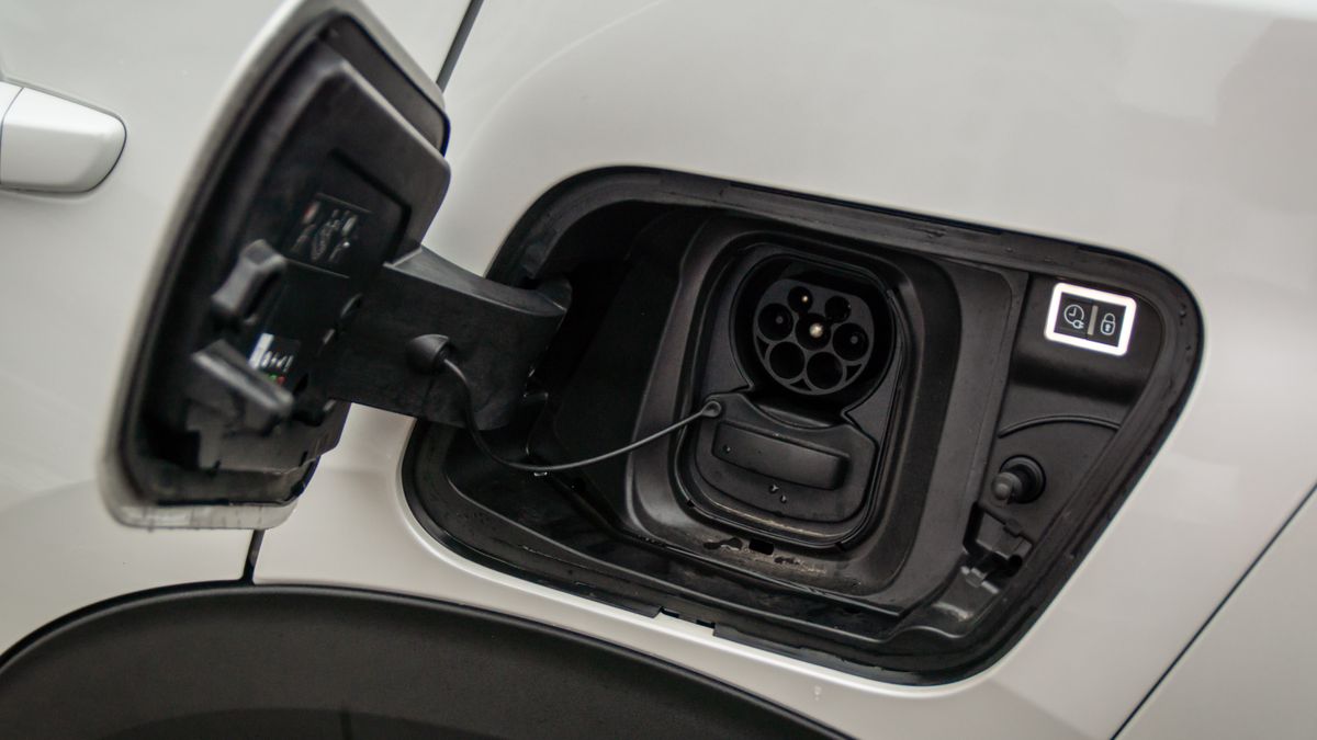 Nowy program dopłat do elektryków