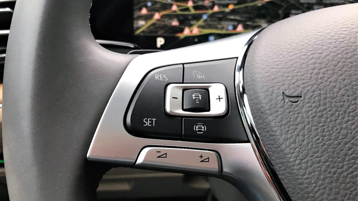 Już teraz inteligentny asystent prędkości jest dostępny w kilku modelach