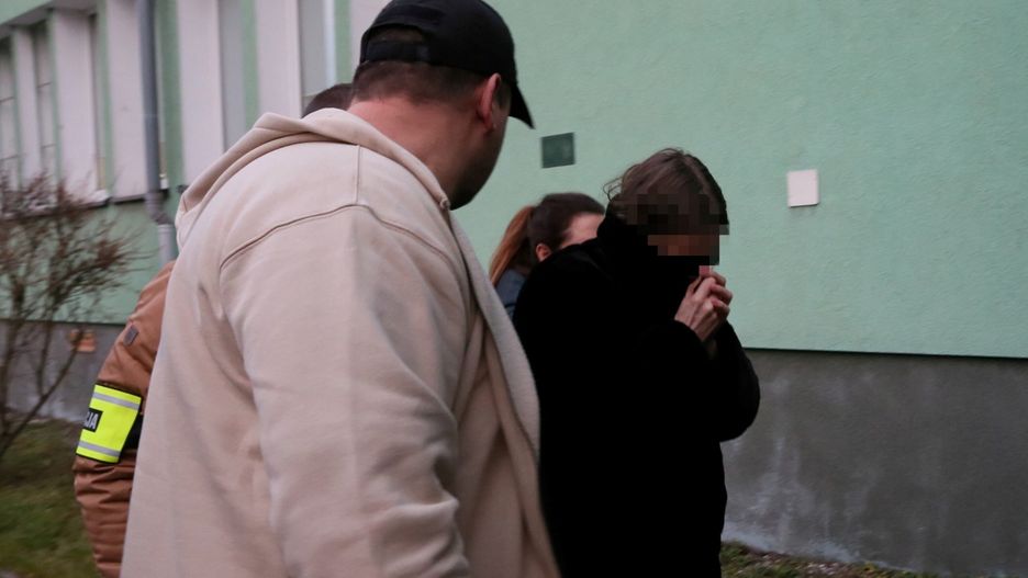 Doprowadzenie matki 3,5-letniej Helenki