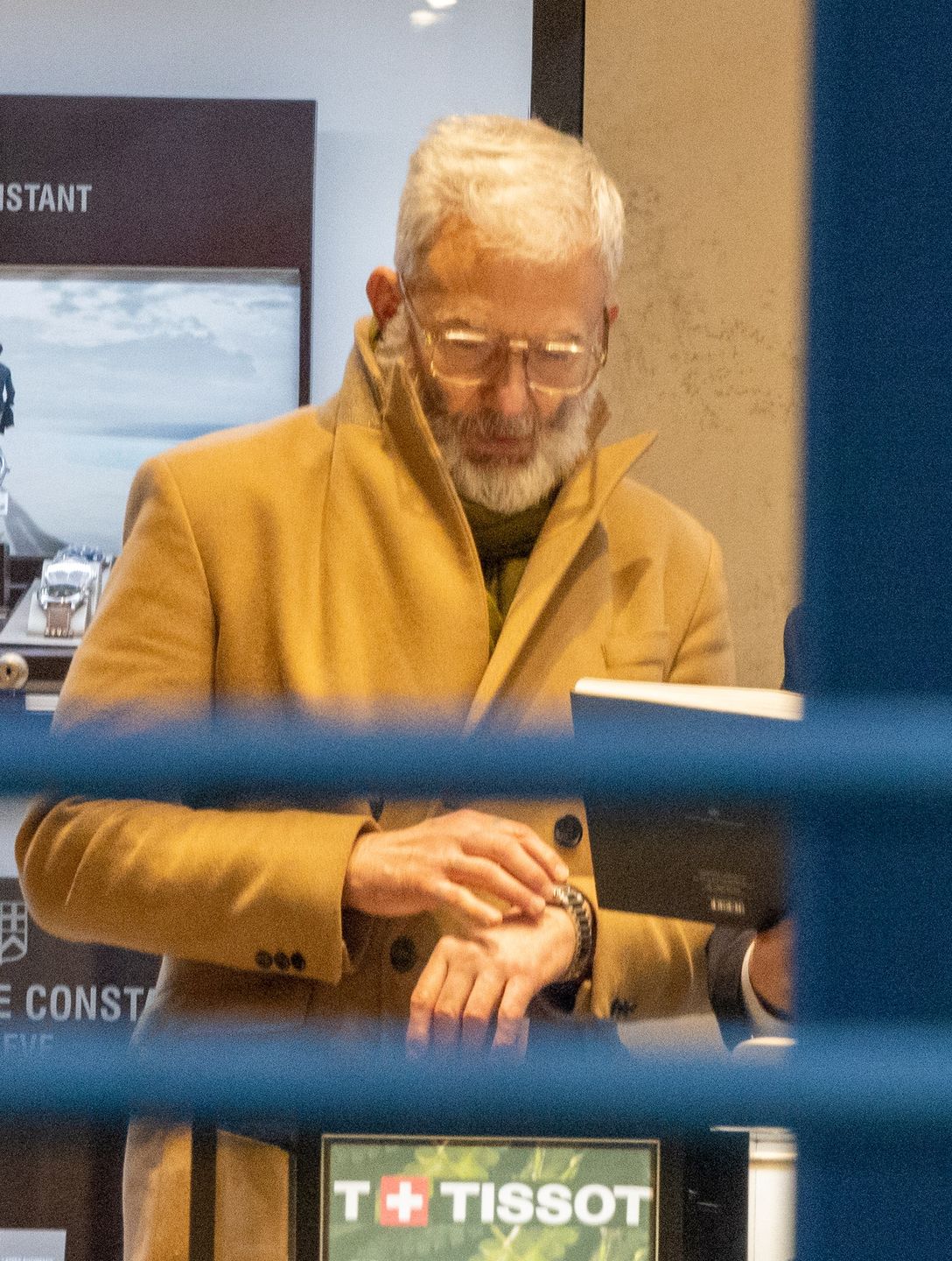 Hubert Urbański z córką na mieście