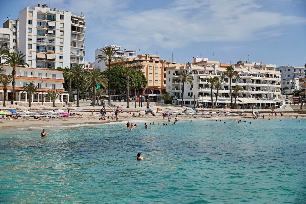 Plaża Figueretas na Ibizie