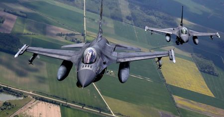 "Cud się nie wydarzył". Ekspert bez złudzeń o F-16 dla Ukrainy