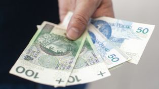 Sklep ma prawo odmówić przyjęcia takich pieniędzy. Takie przepisy obowiązują w czerwcu
