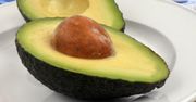 Czy można bez obaw zjeść niedojrzałe awokado? Wiele osób nie wie