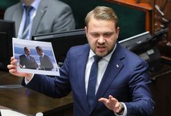 Drwiny z posła. Kolejne starcie Hołowni z politykiem PiS