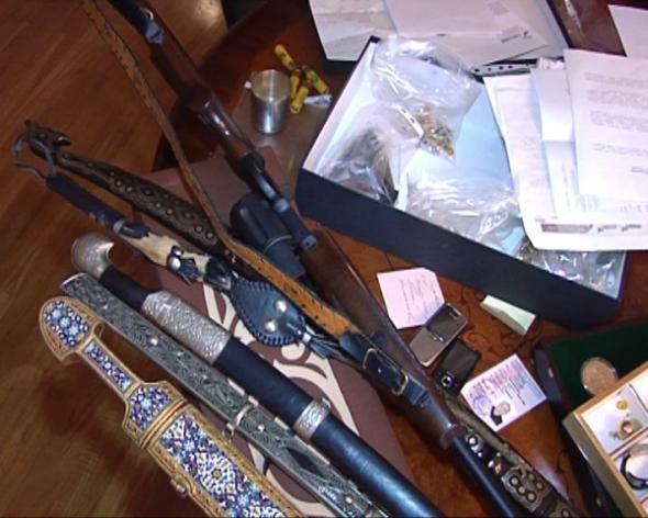 Co znaleziono w domu rosyjskiego generała policji? 3