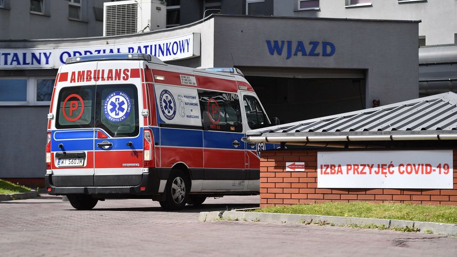 Warszawa. Tragedia w Szpitalu MSWiA. Pacjent wypadł z okna