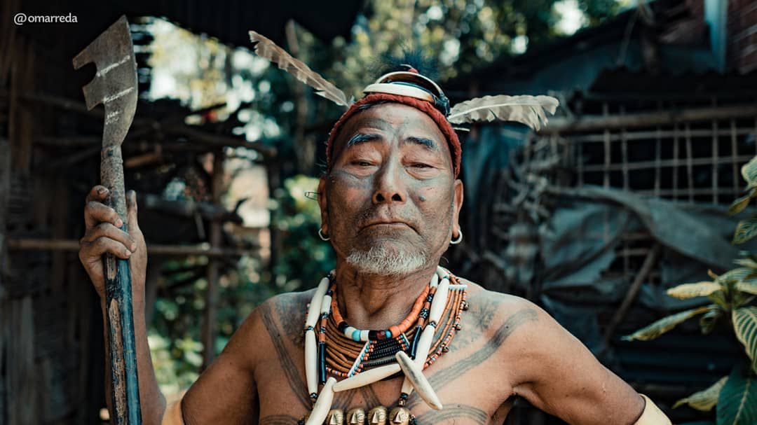 Omar Reda wykonał portrety Konyaków - ostatnich łowców głów 1