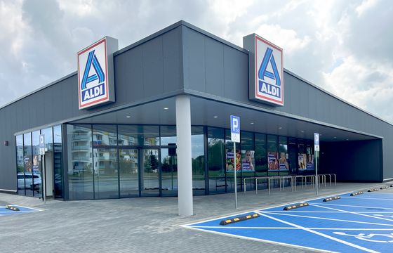 Aldi będzie sprzedawać prasę. Ponad 130 gazet i magazynów w ofercie