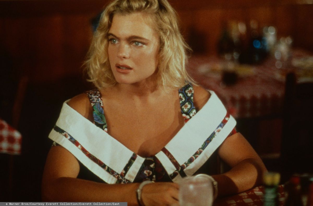 Erika Eleniak