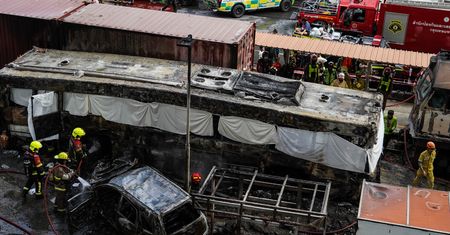 Tragiczny wypadek w Tajlandii. Pociąg uderzył w autobus