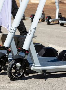 Karnety na hulajnogi i rowery elektryczne. To dobry pomysł?