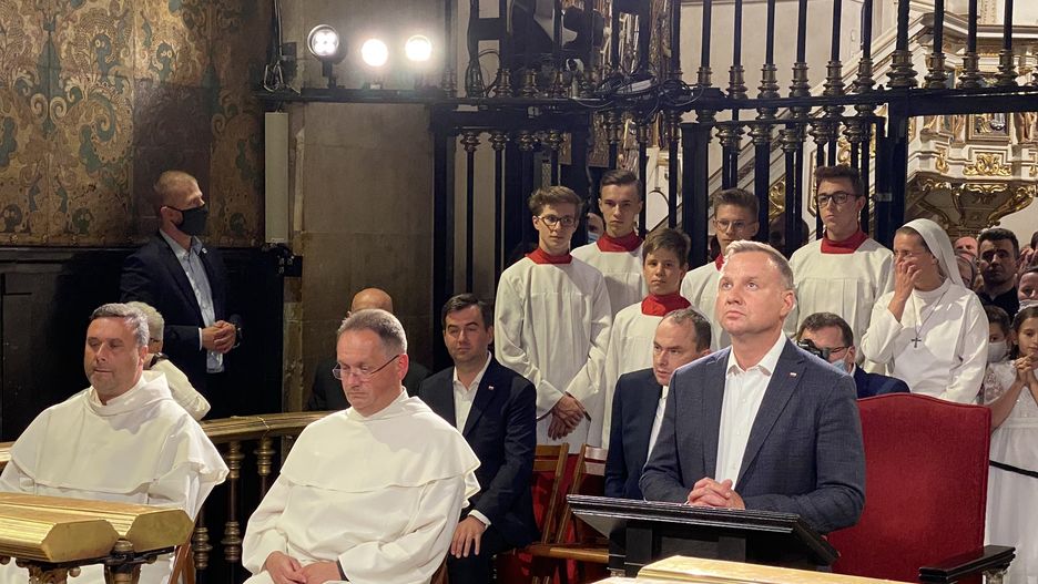 Wyniki wyborów 2020. Andrzej Duda pojawił się na Jasnej Górze