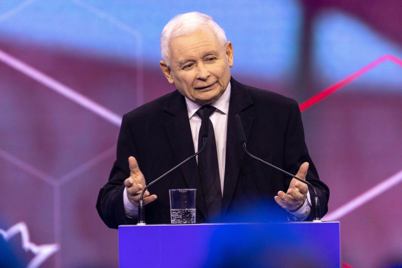 800 plus w czerwcu? Kaczyński: niemożliwe do przeprowadzenia