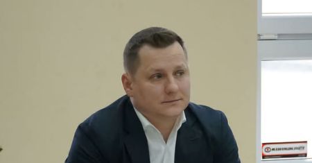 "Nie ma punktu zaczepienia". Wszyscy szukają Łukasza Wnuka