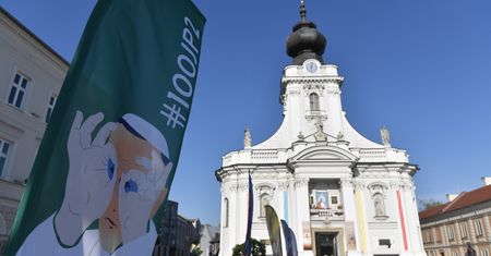Koronawirus. Wadowice. Wielki koncert papieski to "wydarzenie religijne"