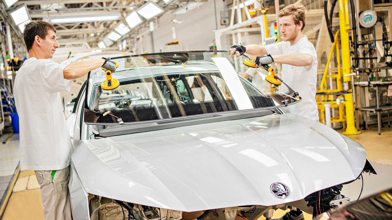 Škoda wystartowała z produkcją nowej Octavii. Raczej nie będzie tania