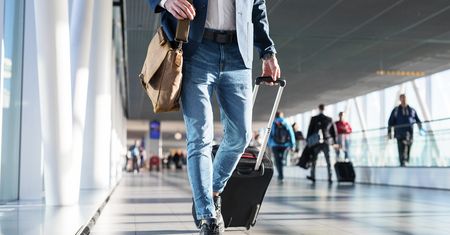 Ciche lotniska coraz popularniejsze. Dla wielu to pułapka