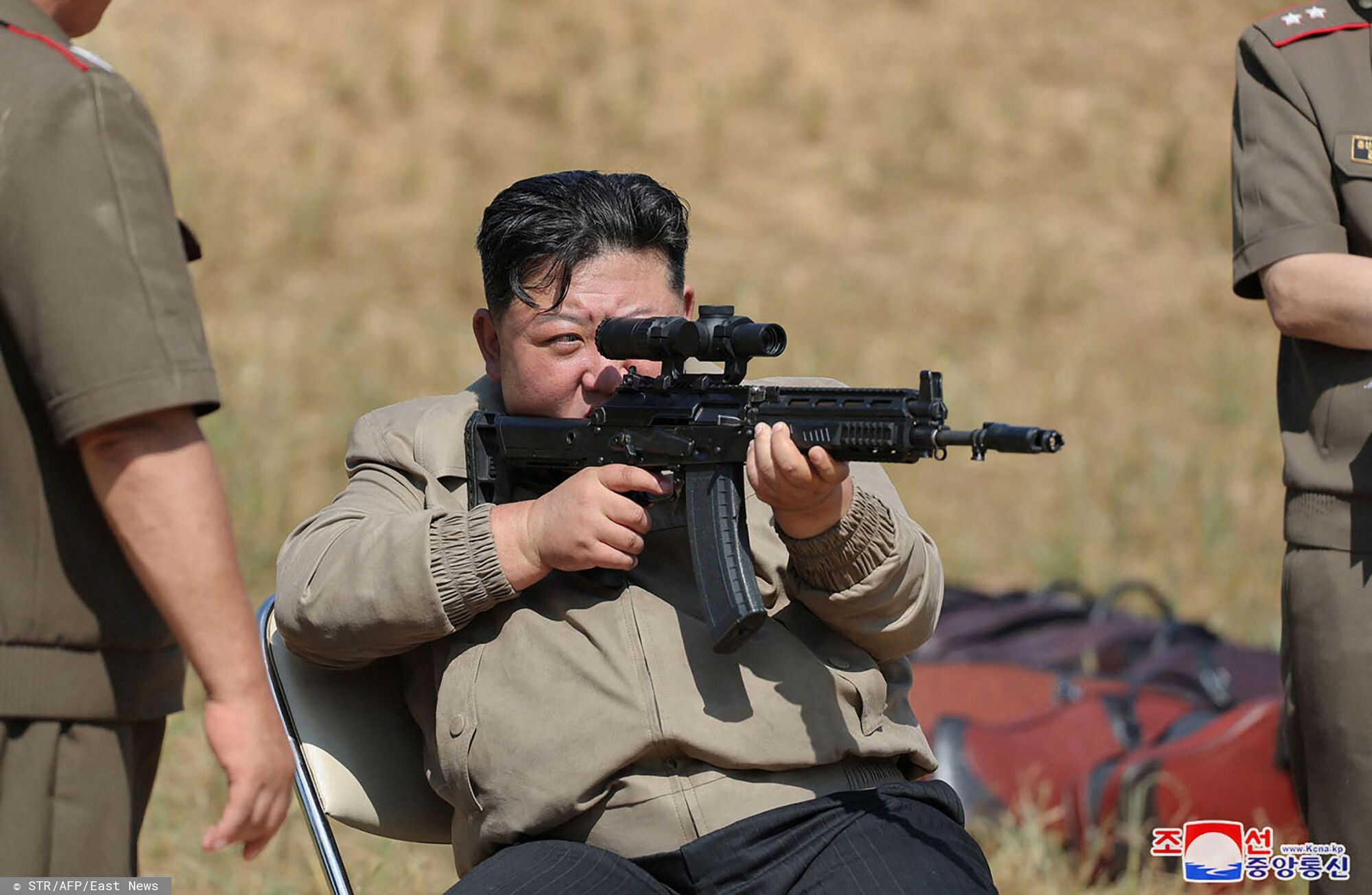 Kim Dzong Un dokonuje inspekcji oddziałów armii KRLD