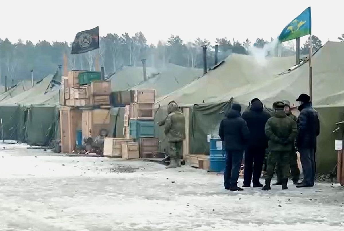 Rosja. Poligon Kolcewo na Syberii - to stąd zamarzający żołnierze dzwownili do żon po ratunek