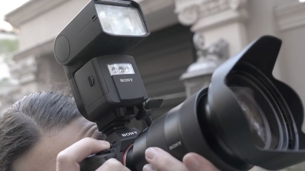 Sony HVL-F60RM - flagowa lampa reporterska do zadań specjalnych 1