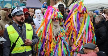 Sierakowice: Kolędnicy rozrabiali. Za nami jarmark i tradycyjny przegląd Gwiazdek