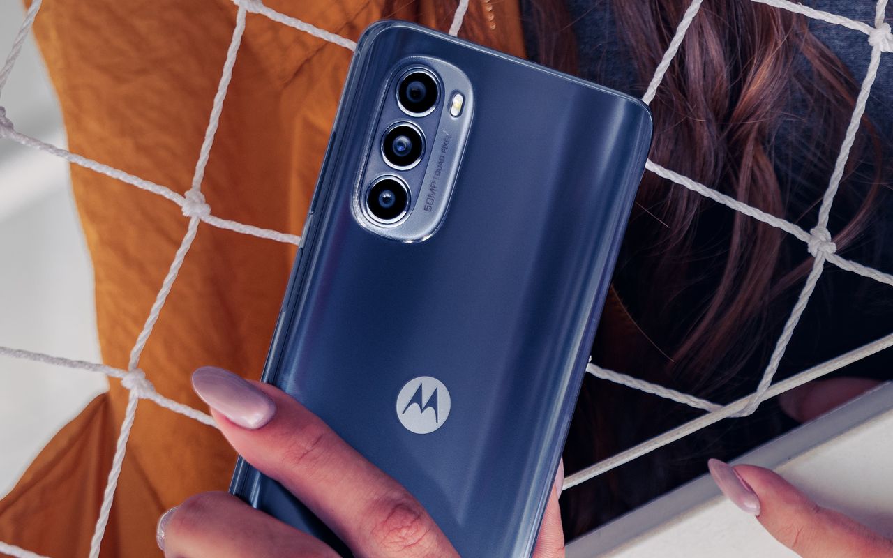 90 Hz, AMOLED i niska cena. Motorola Moto G52 już w Polsce