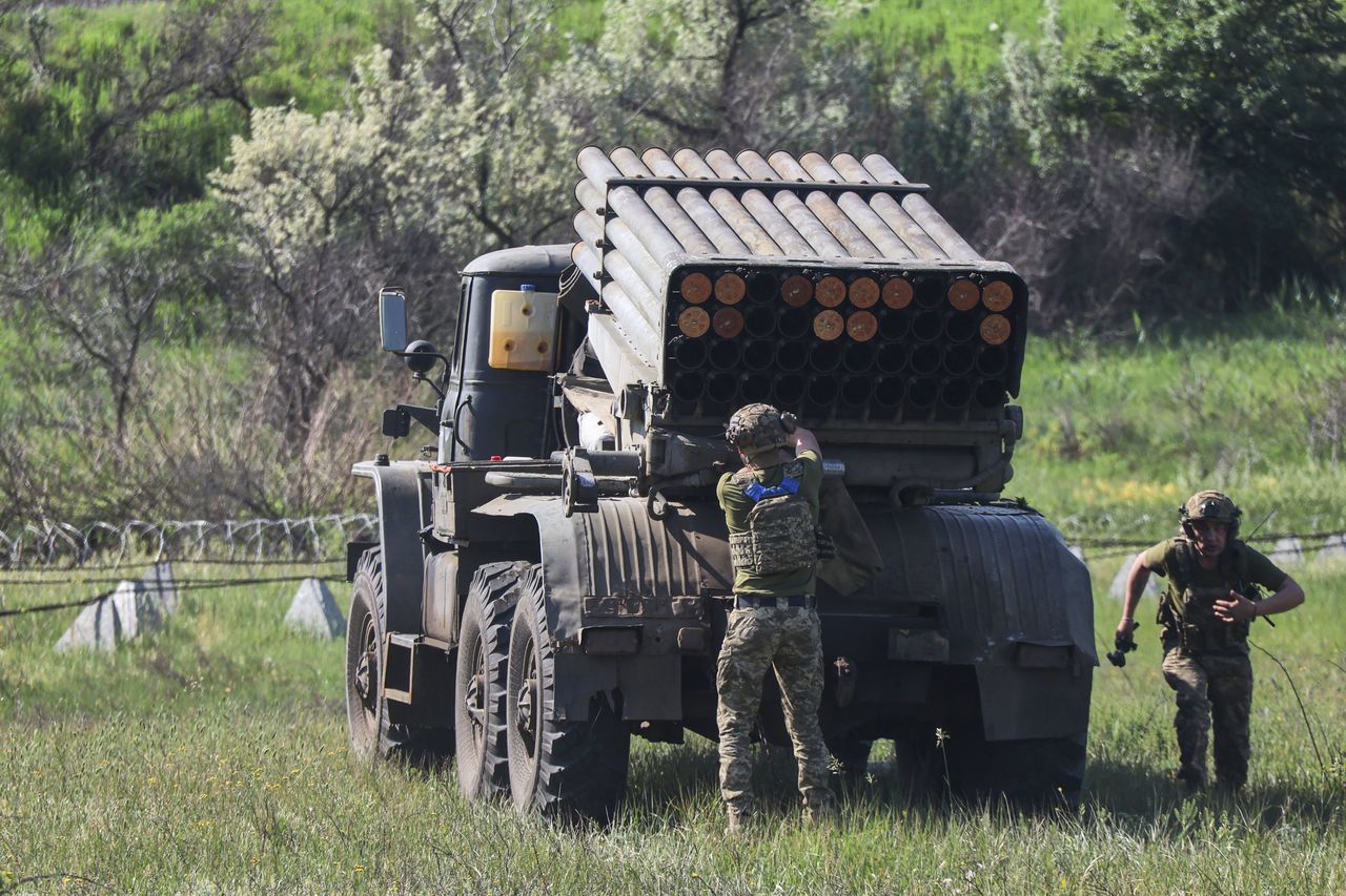Ukraine launches attack on Russian missile base