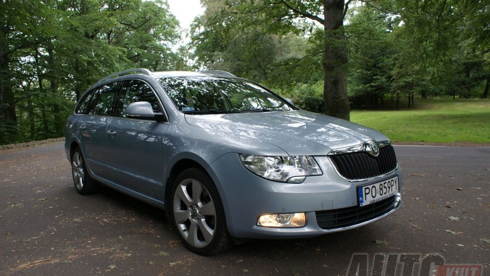 Skoda Superb kombi