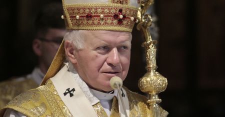 Wielkanoc 2021. Abp Adam Szal z orędziem na antenie TVP