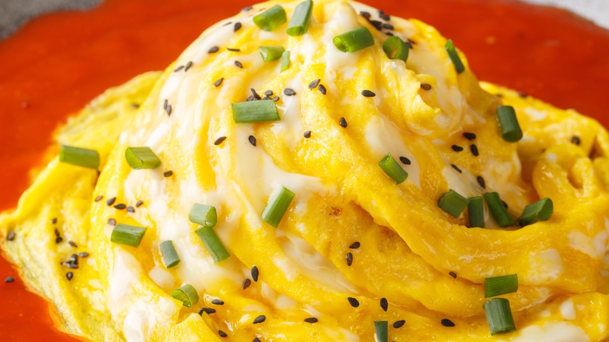 Folded eggs to hit zza oceanu